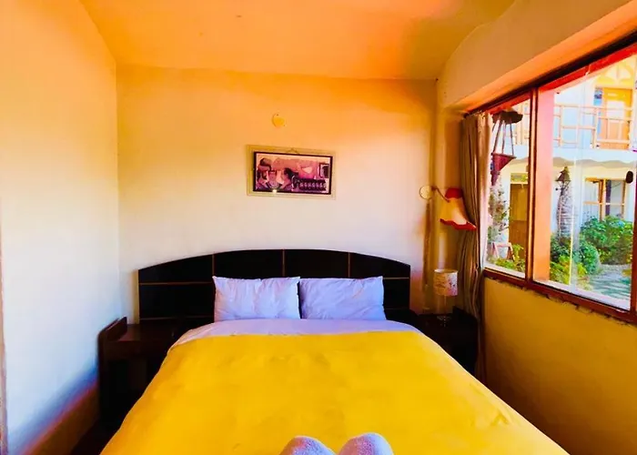 Hostal La Casa De La Colina *